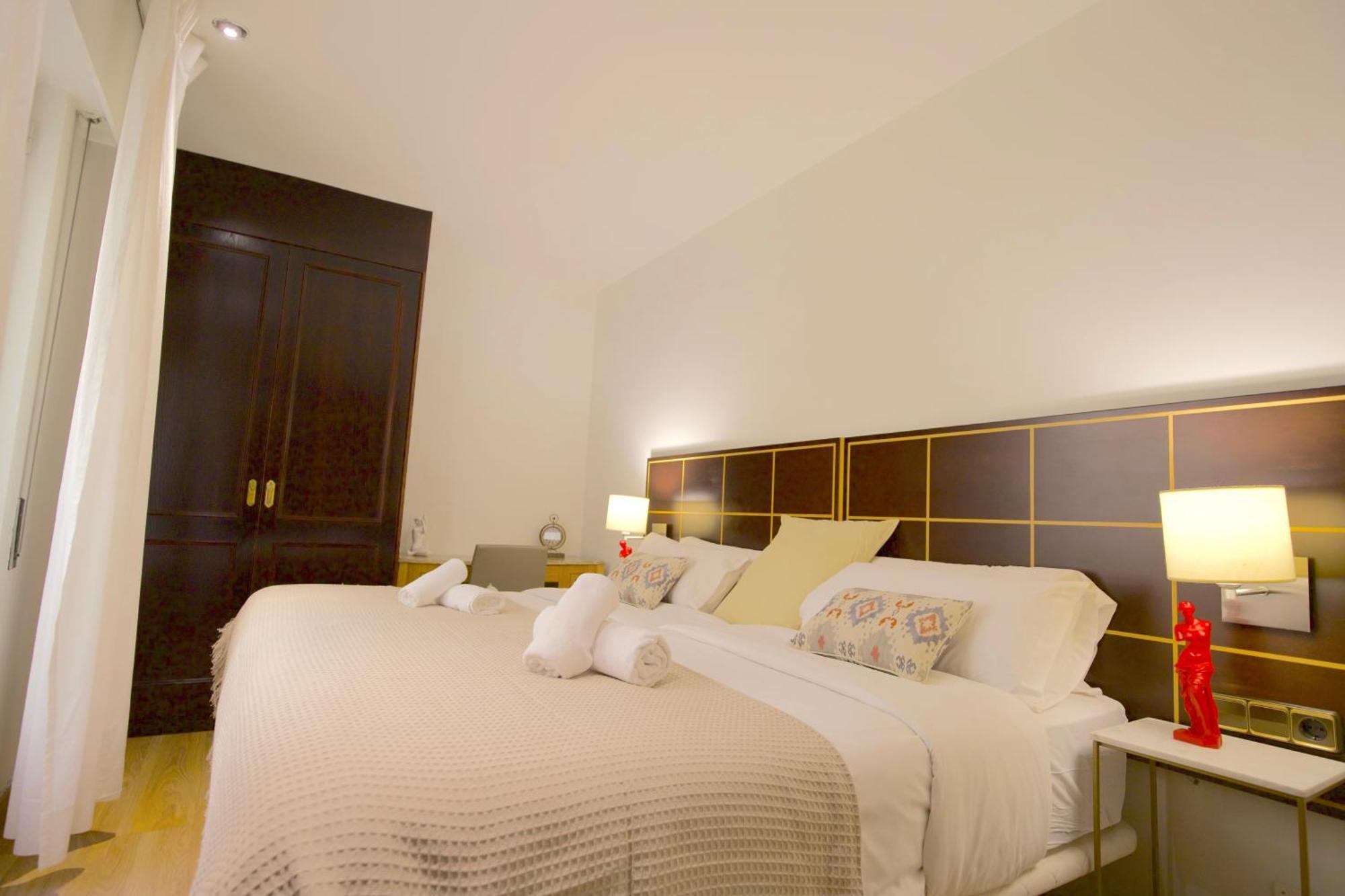 Edificio Leganitos Apartment Madrid Exterior photo